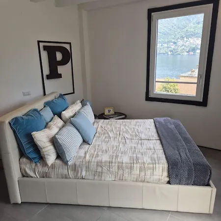 P Terrace Exclusive - View With Terrace - Free Parking Apartment Laglio