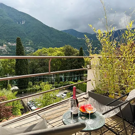 P Terrace Exclusive - View With Terrace - Free Parking Laglio