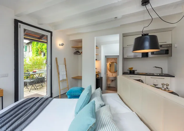 P Terrace Exclusive - View With Terrace - Free Parking Appartamento Laglio
