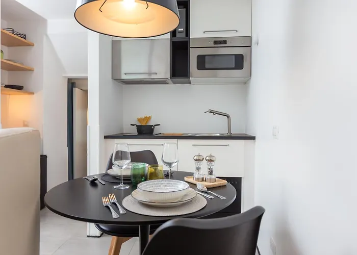 P Terrace Exclusive - View With Terrace - Free Parking Appartamento Laglio